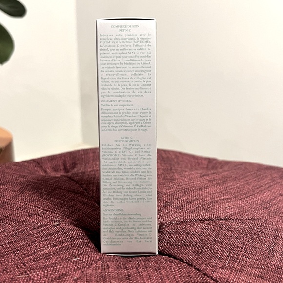 *NIB* Kat Burki Retin-C Treatment Complex Serum, 1 fl. oz. - Picture 9 of 10
